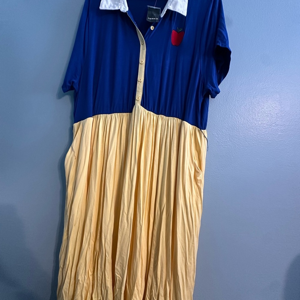 Women’s Snow White Dress